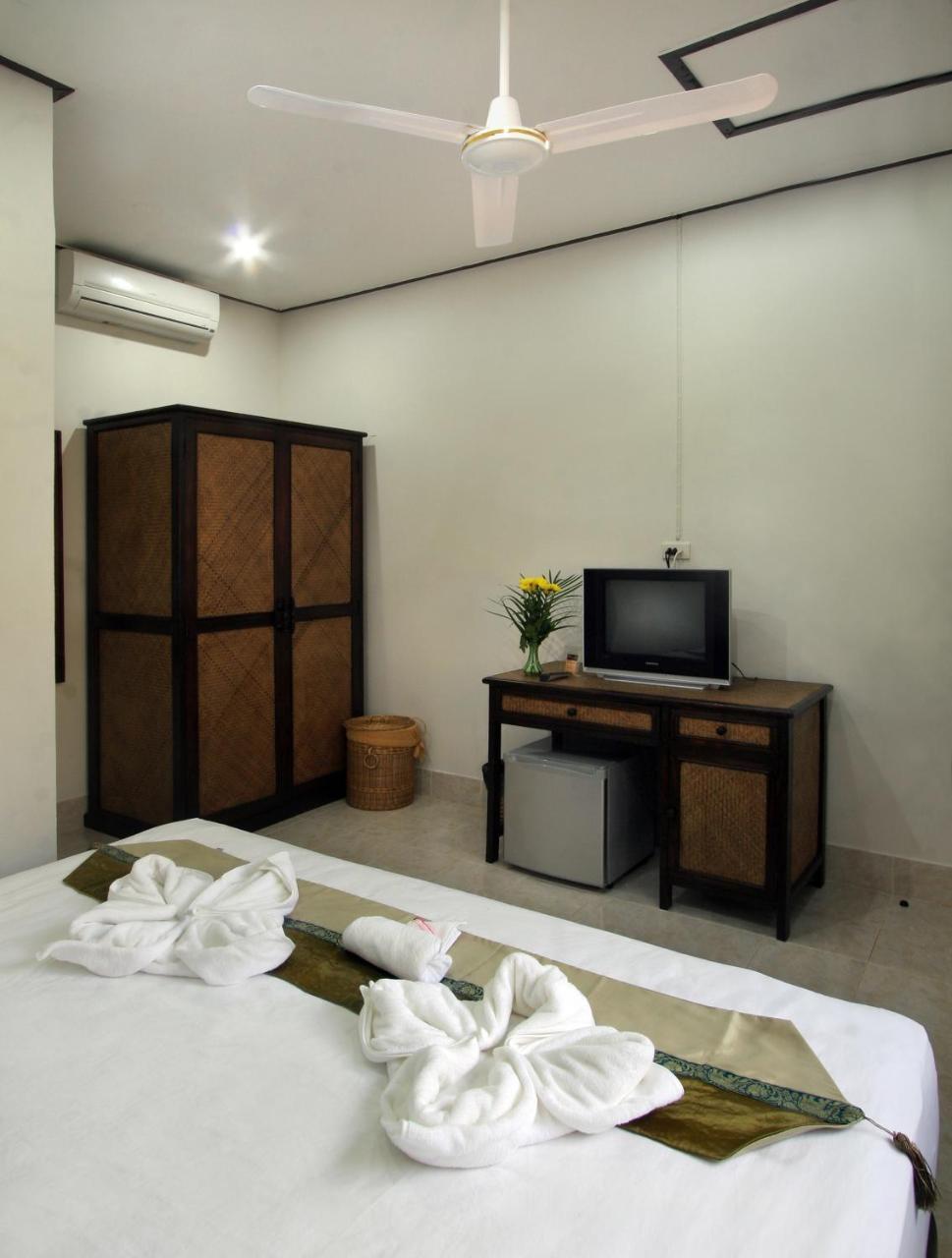 Karon Pool Hotel 外观 照片