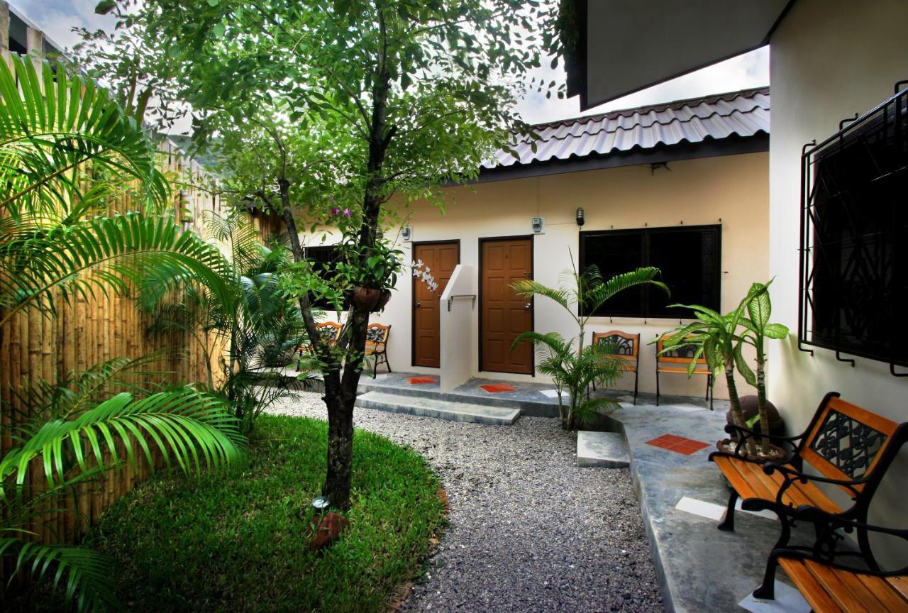 Karon Pool Hotel 外观 照片