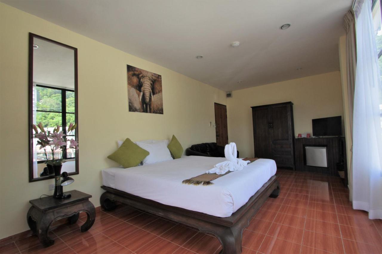 Karon Pool Hotel 外观 照片